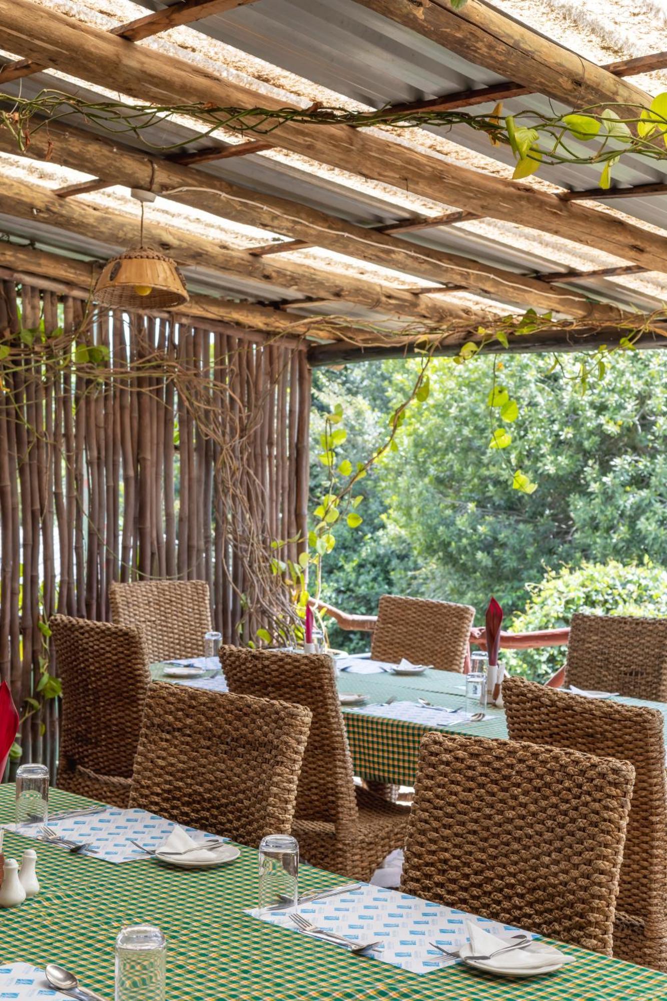 Sentrim Mara Lodge Ololaimutiek Buitenkant foto