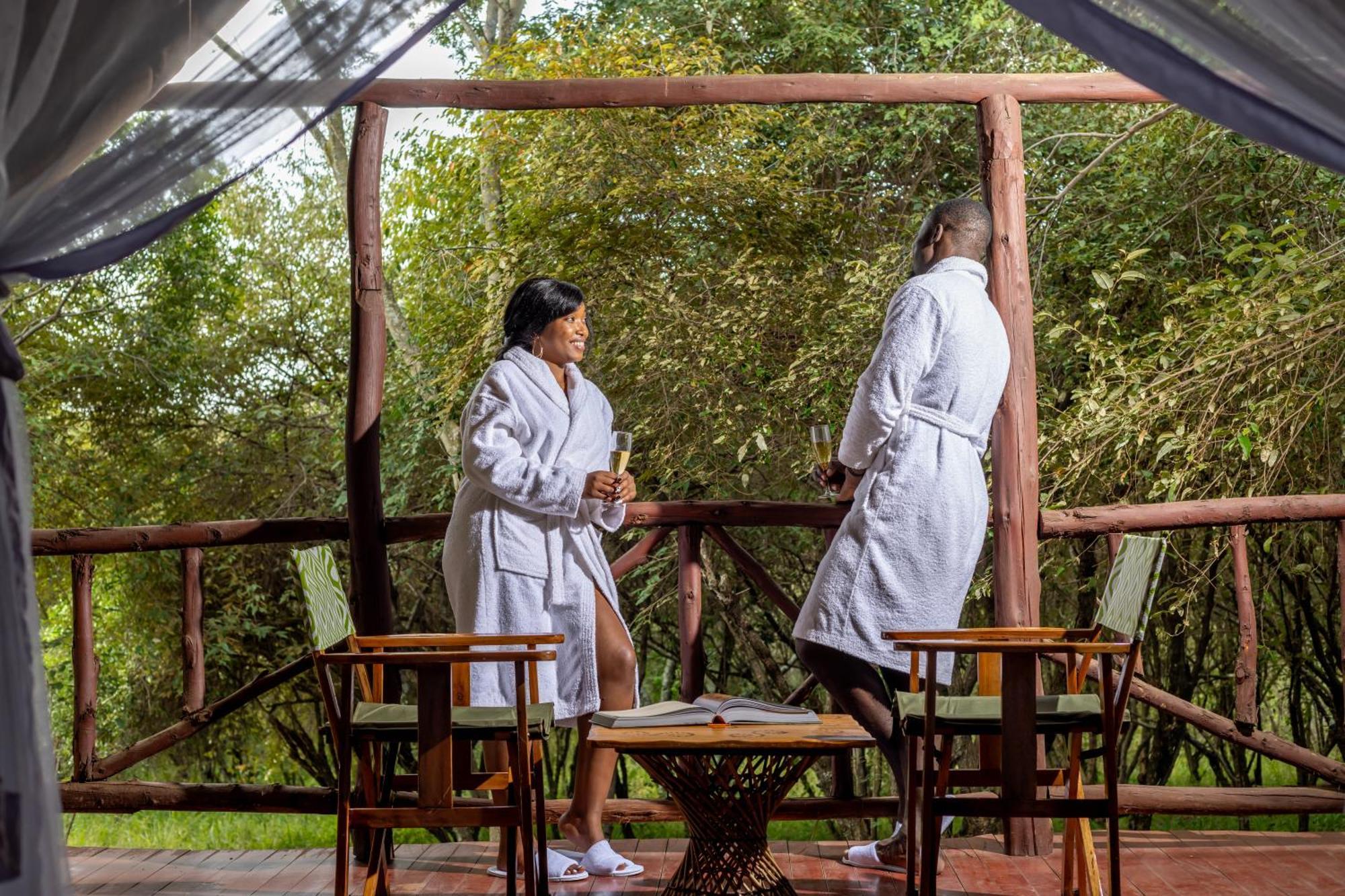 Sentrim Mara Lodge Ololaimutiek Buitenkant foto