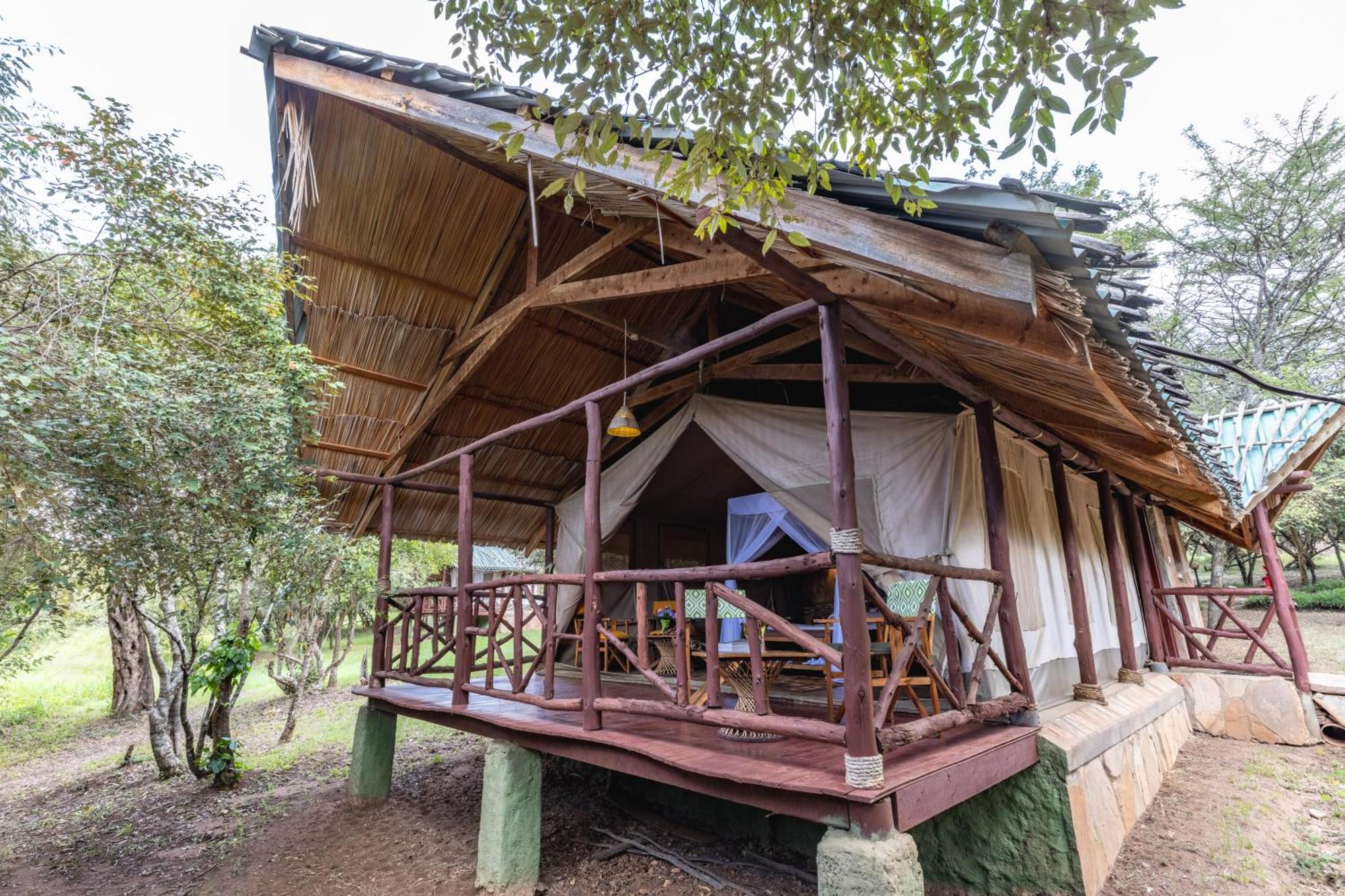 Sentrim Mara Lodge Ololaimutiek Buitenkant foto