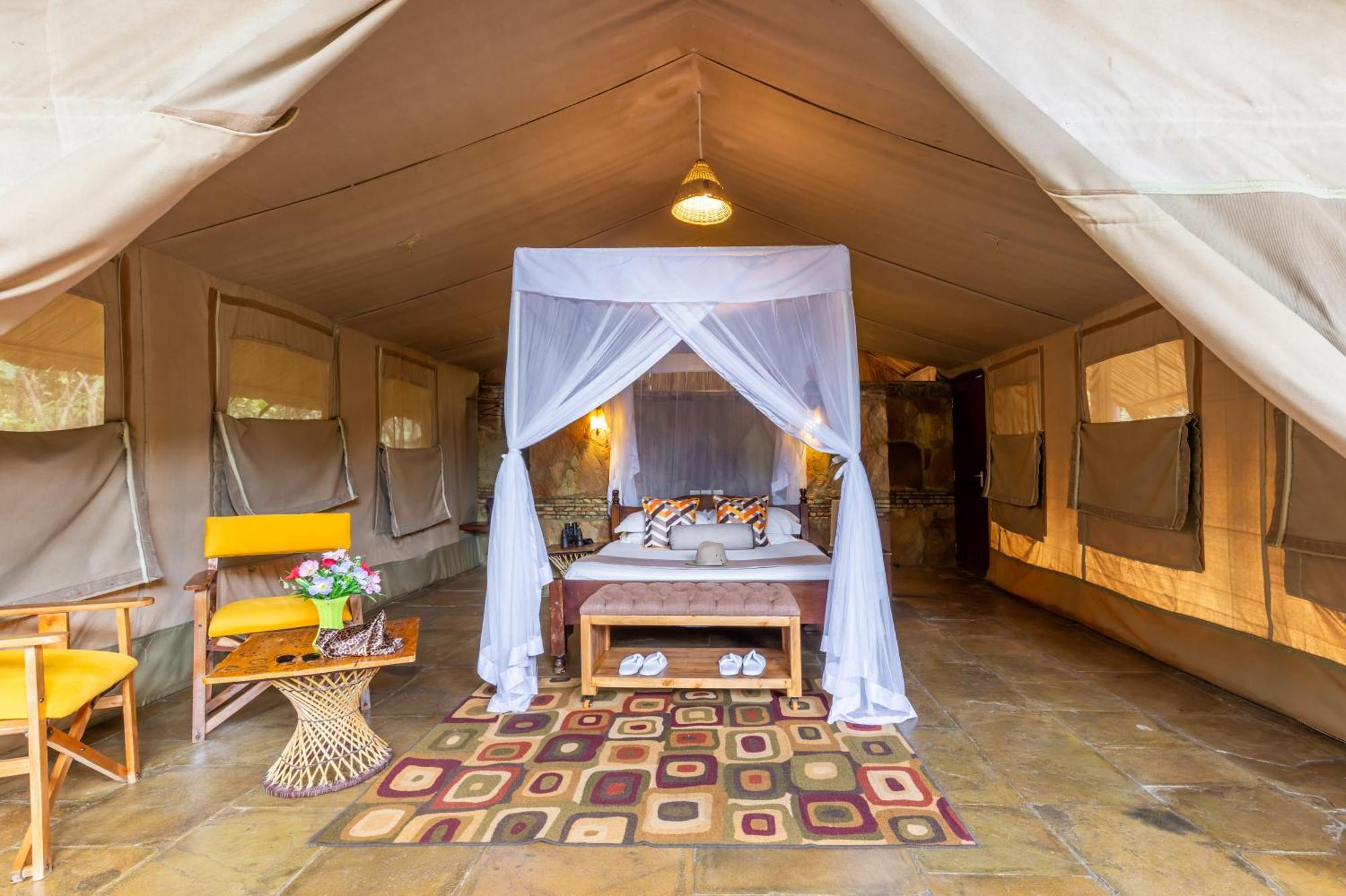 Sentrim Mara Lodge Ololaimutiek Buitenkant foto